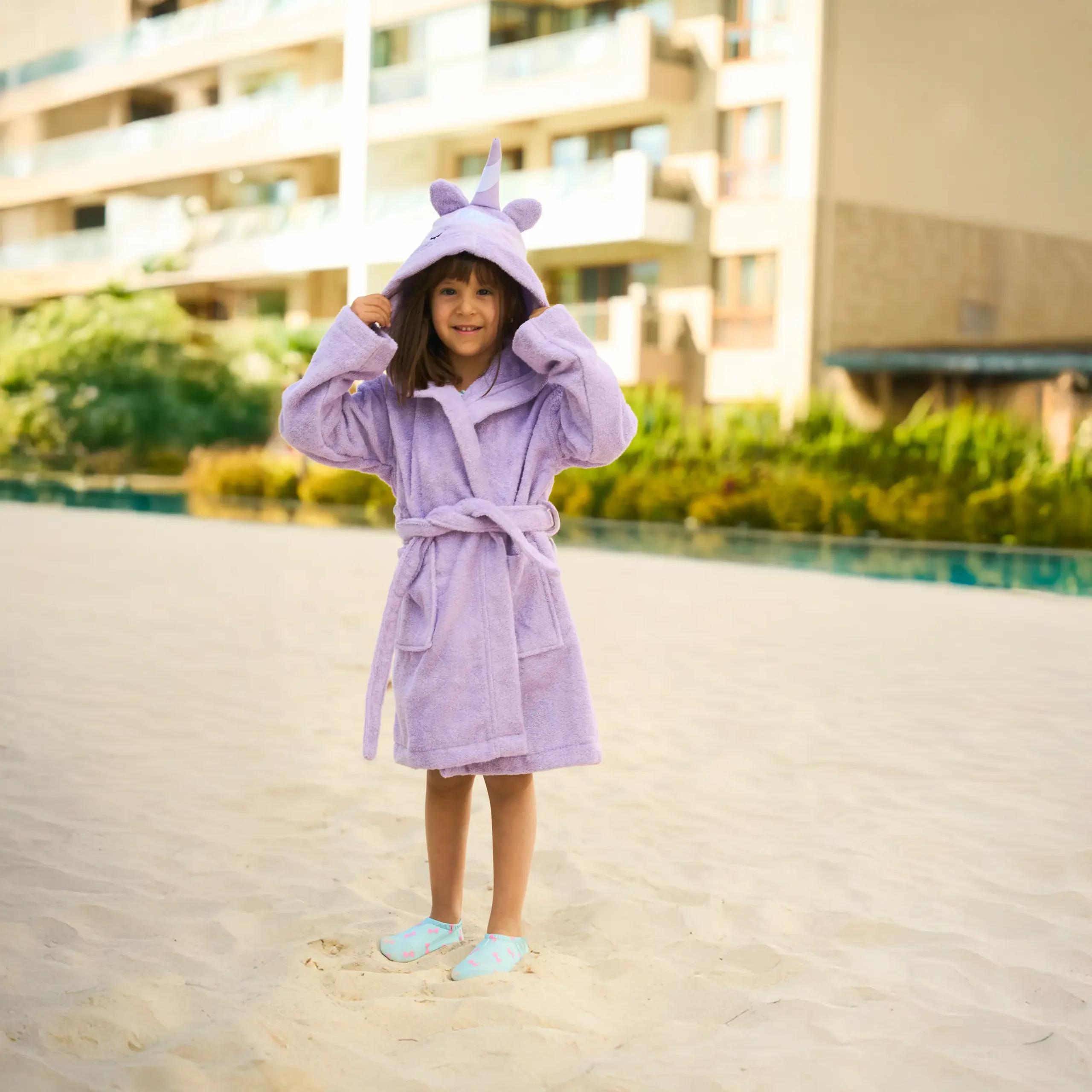 Organic cotton kids hooded bathrobe in purple unicorn character design – Bagno Milano
